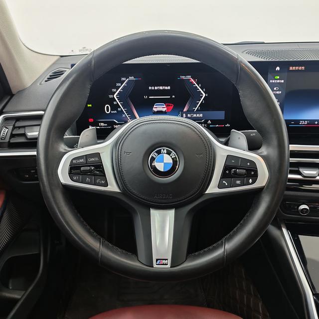 BMW 3 2023, фото 12