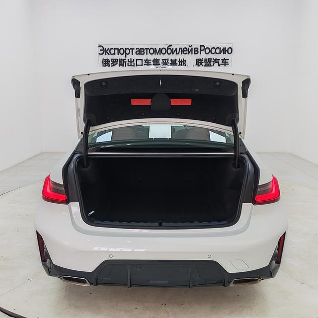 BMW 3 2023, фото 16