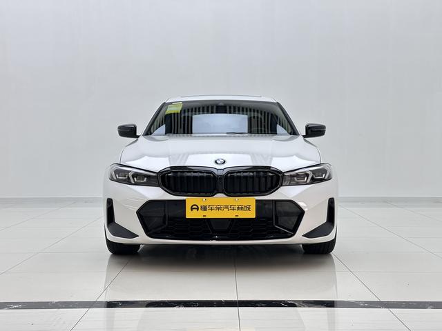 BMW 3 2025, фото 2