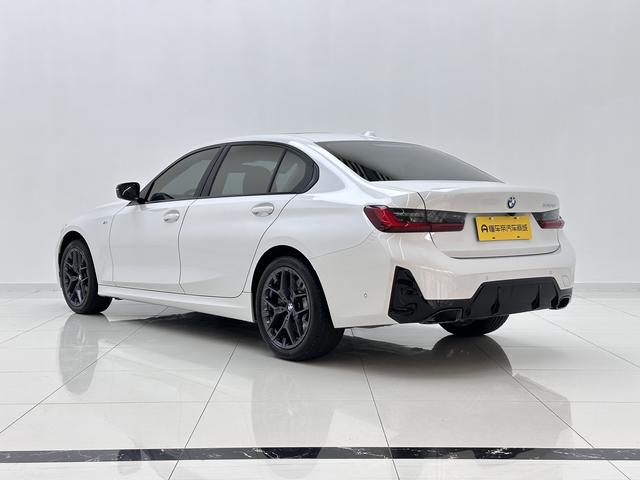 BMW 3 2025, фото 5