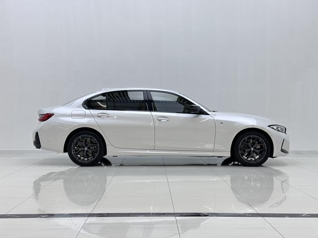 BMW 3 2025, фото 8
