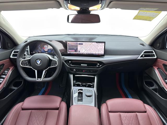 BMW 3 2025, фото 9
