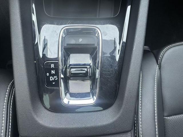 Skoda Octavia 2023, фото 16