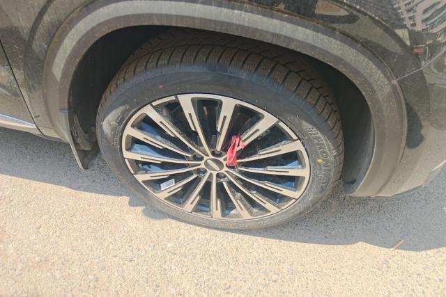 Geely Xingyue L 2025, фото 5