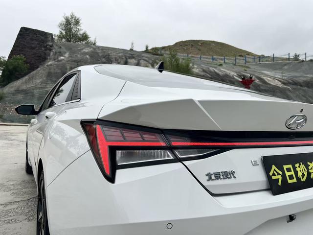 Hyundai Elantra 2021, фото 12