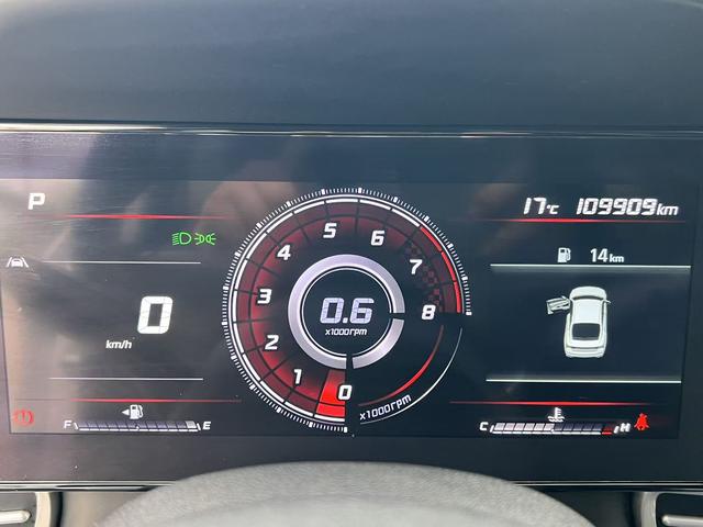 Hyundai Elantra 2021, фото 17