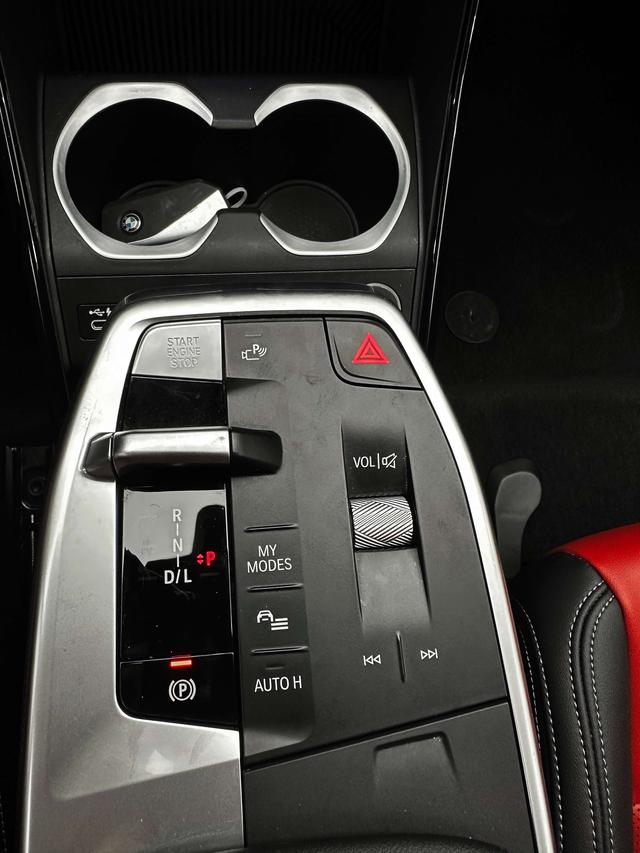 BMW X1 2023, фото 13