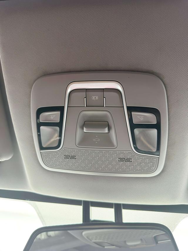 Geely Emgrand X6 2021, фото 17