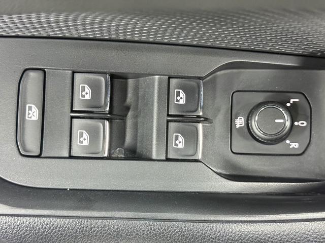 Skoda Octavia 2022, фото 15