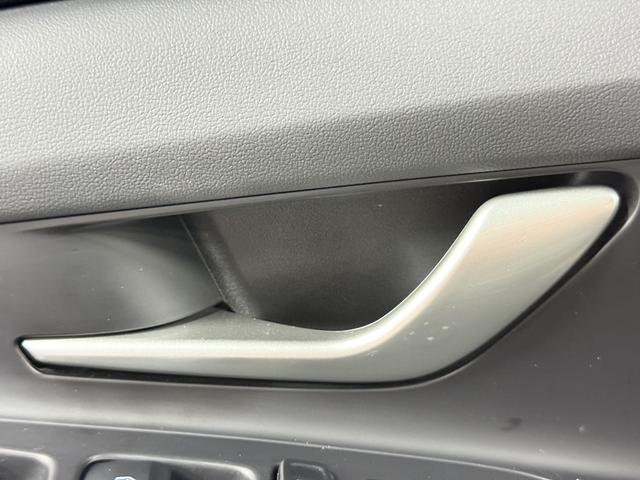 Hyundai Elantra 2023, фото 14