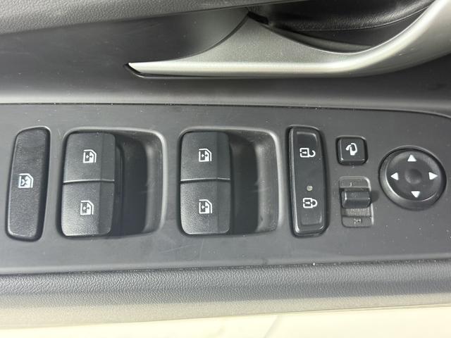 Hyundai Elantra 2023, фото 15