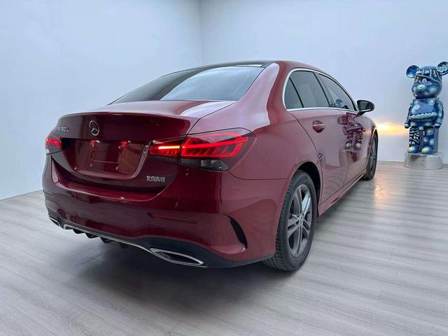 Mercedes-Benz A-Class 2022, фото 6