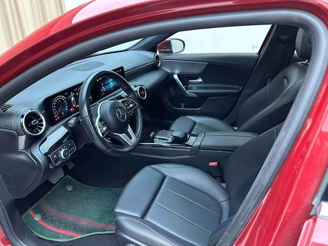 Mercedes-Benz A-Class 2022, фото 7