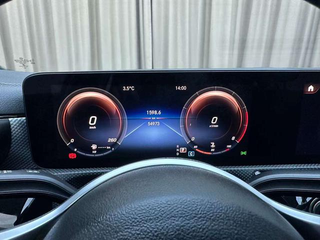 Mercedes-Benz A-Class 2022, фото 12