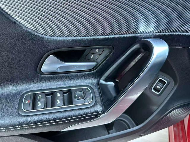Mercedes-Benz A-Class 2022, фото 16