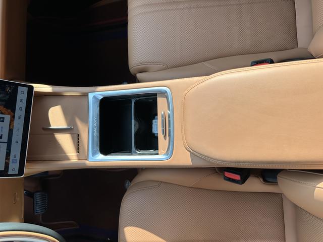Geely Galaxy L7 2025, фото 16