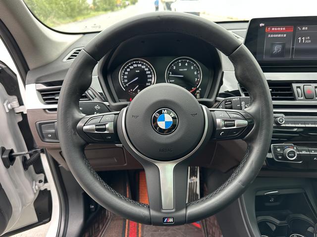 BMW X1 2021, фото 15