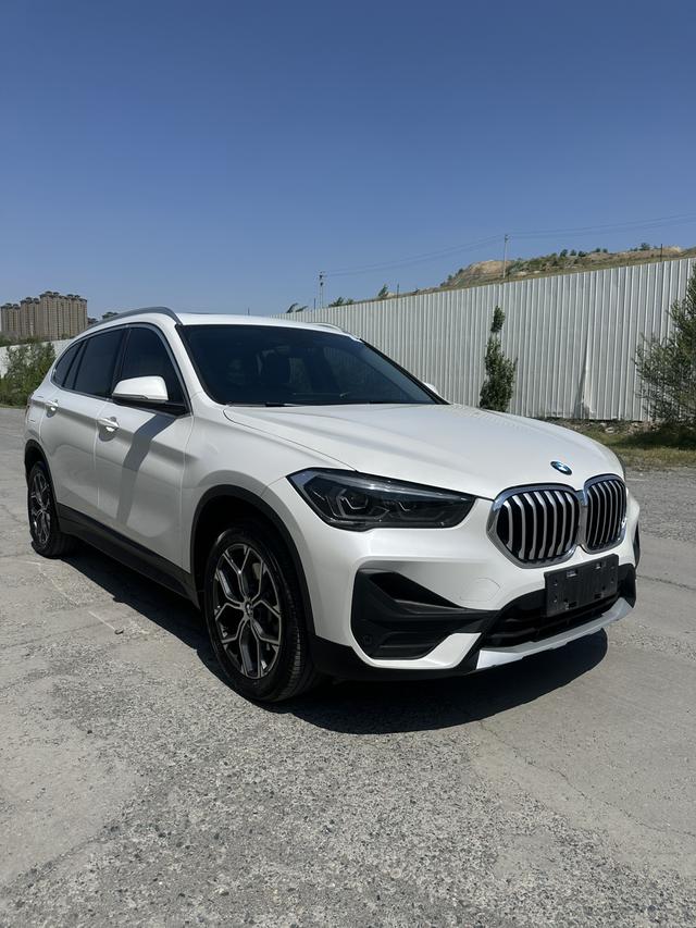 BMW X1 2021, фото 3