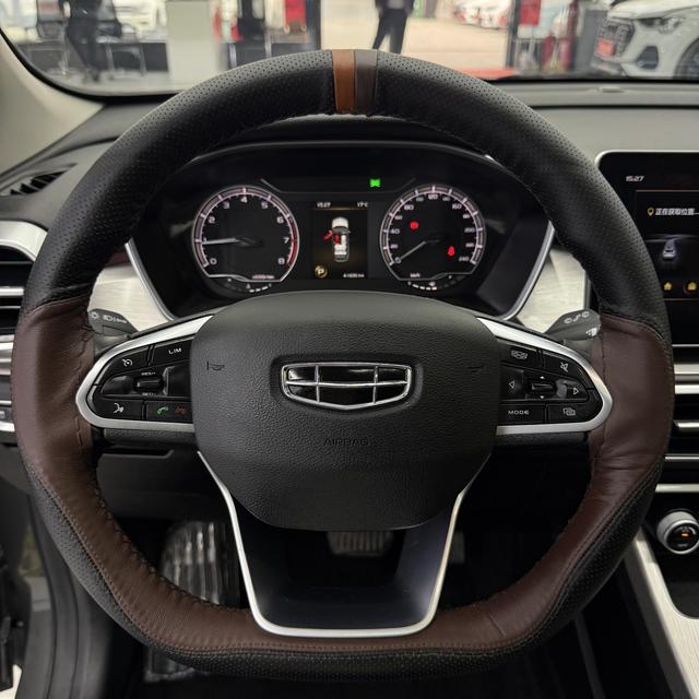 Geely Binyue 2021, фото 10