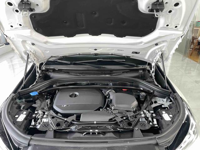 BMW X1 2023, фото 17