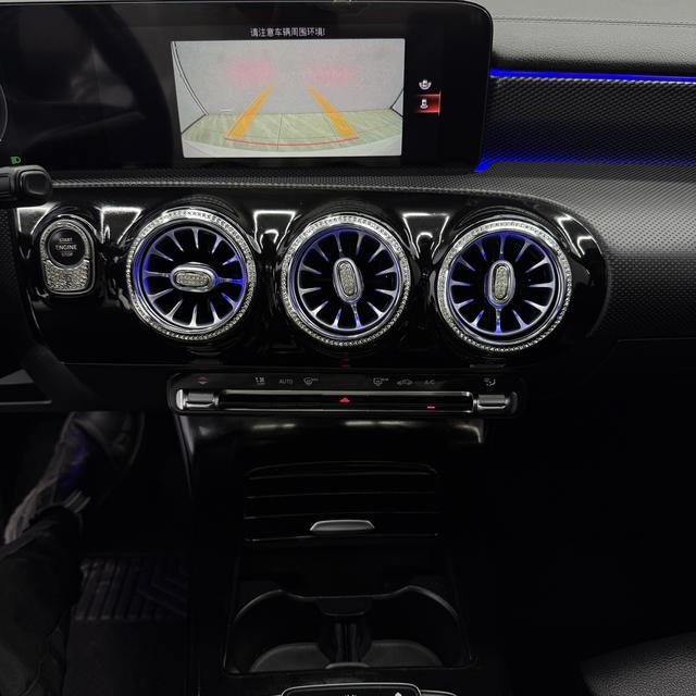 Mercedes-Benz A-Class 2021, фото 14