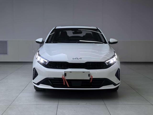 Kia K3 2023, фото 2