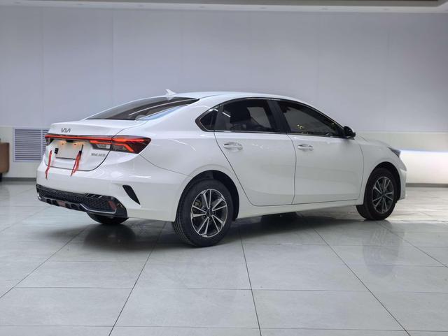 Kia K3 2023, фото 6