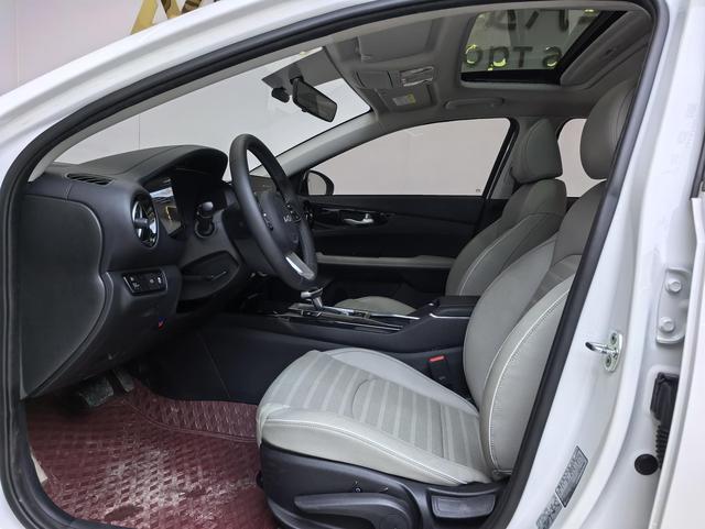 Kia K3 2023, фото 9