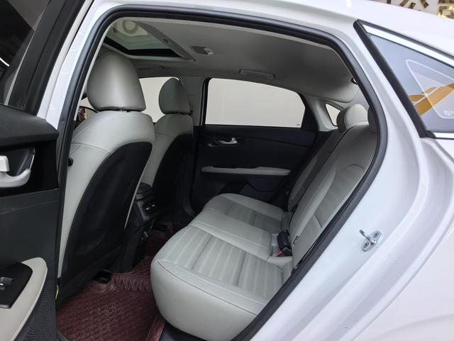 Kia K3 2023, фото 10