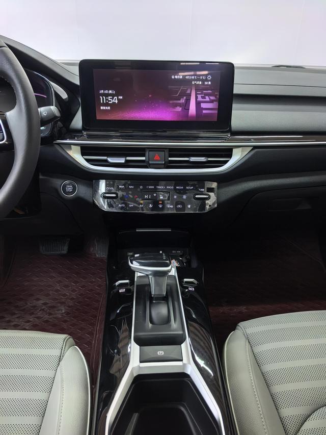 Kia K3 2023, фото 12