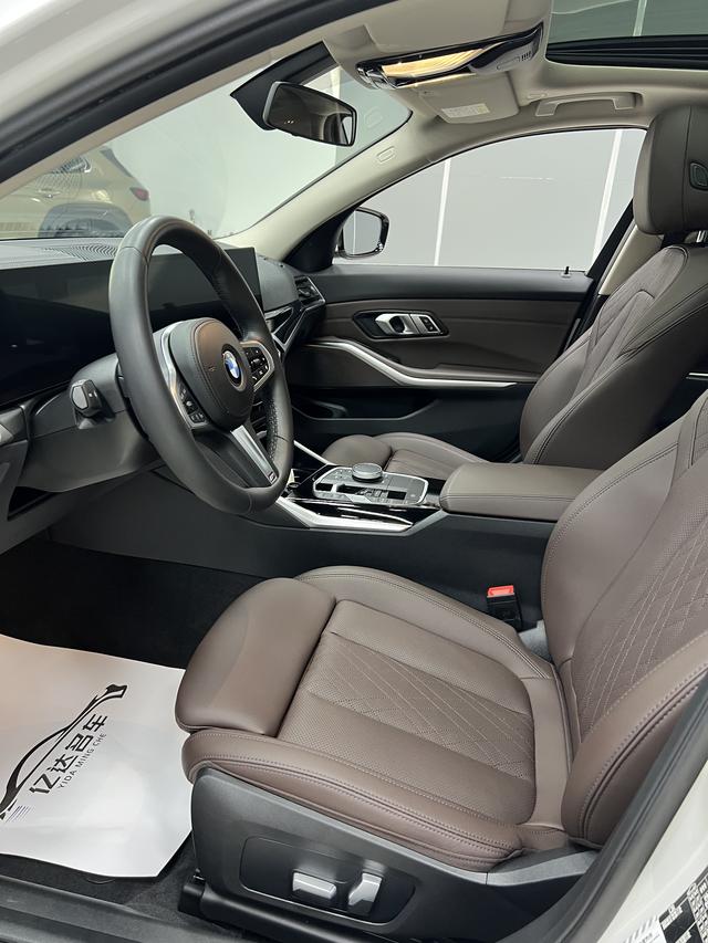 BMW 3 2023, фото 15
