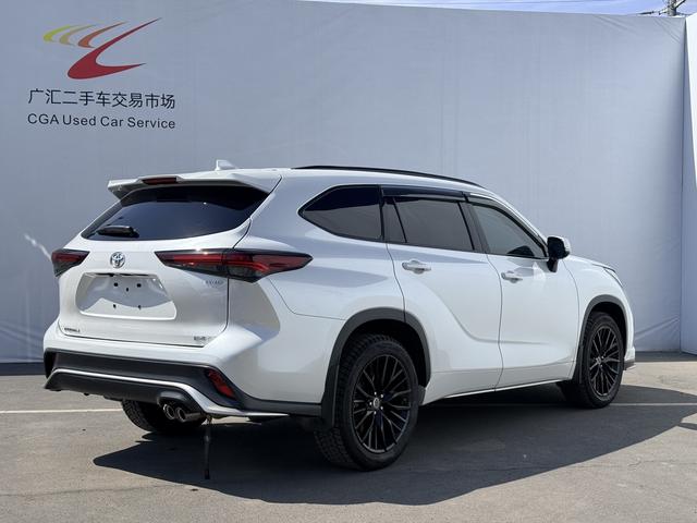 Toyota Crown 2022, фото 15