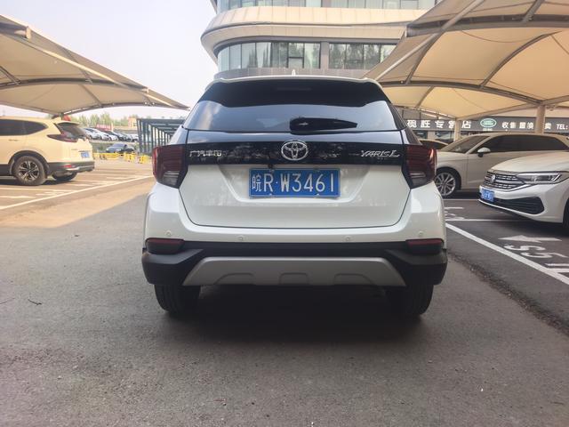 Toyota Yaris 2022, фото 15