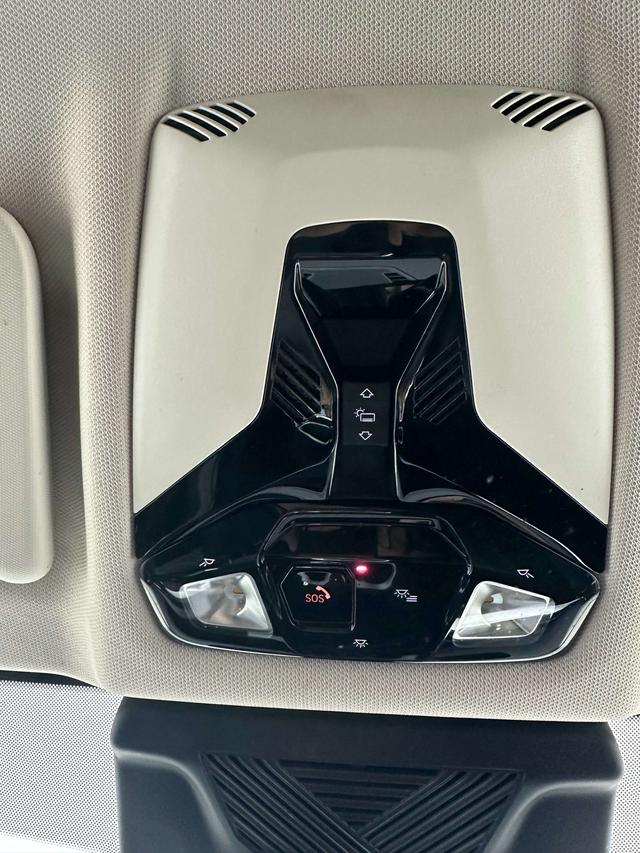 BMW X1 2023, фото 17