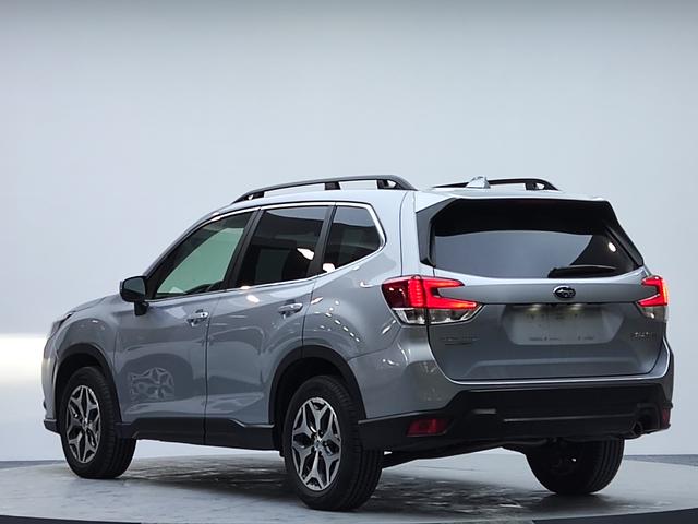 Subaru Forester 2022, фото 6