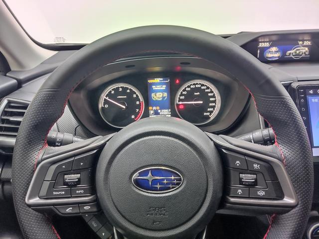 Subaru Forester 2022, фото 14