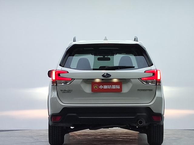 Subaru Forester 2022, фото 5