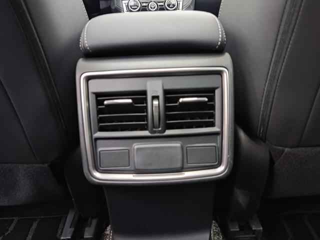 Subaru Forester 2022, фото 16