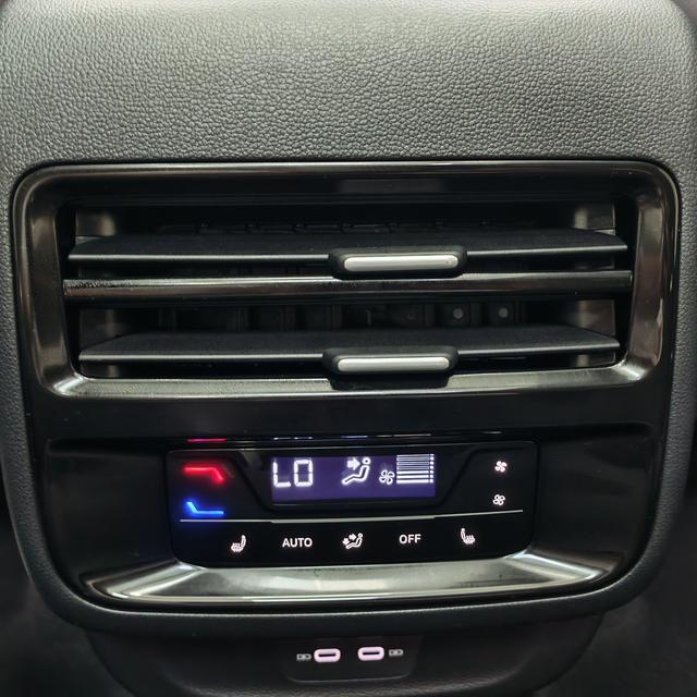 Volkswagen Teramont 2025, фото 17
