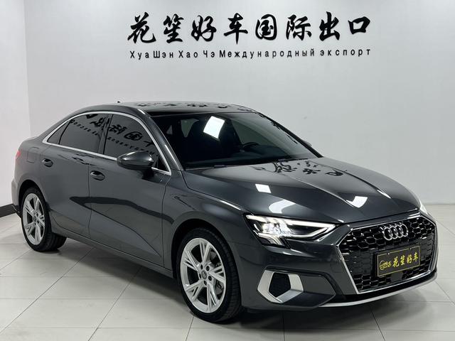 Audi A3 2022, фото 2