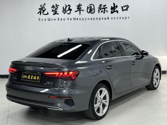 Audi A3 2022, фото 3