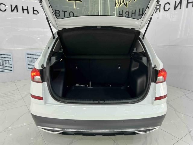 Skoda Kamiq 2023, фото 17