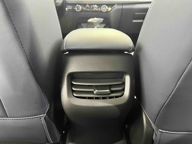 Chevrolet Onix 2023, фото 14