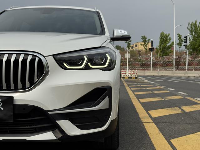 BMW X1 2022, фото 5