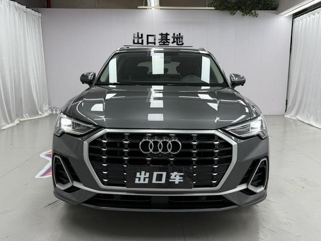Audi Q3 2022, фото 2