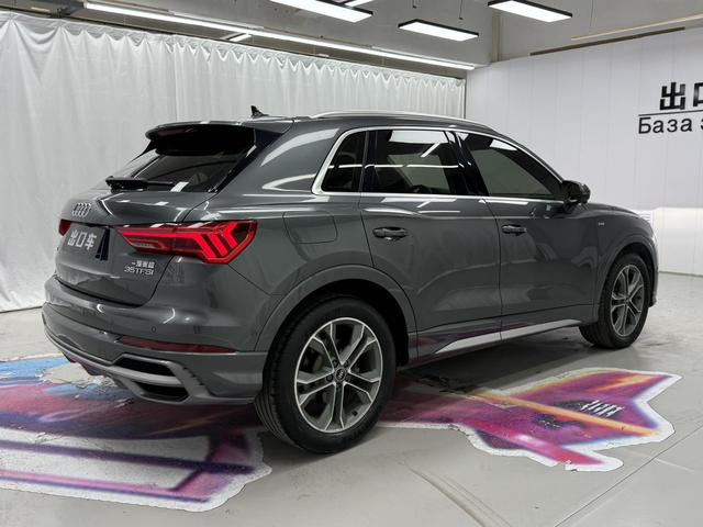 Audi Q3 2022, фото 6