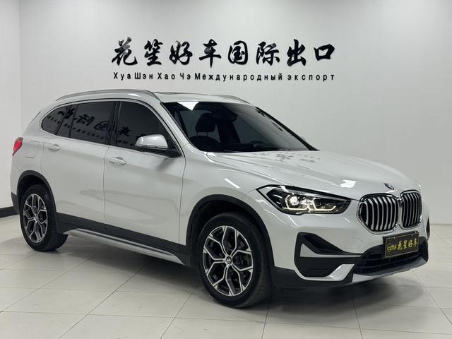 BMW X1 2022, фото 2