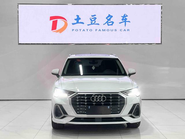 Audi Q3 2022, фото 2