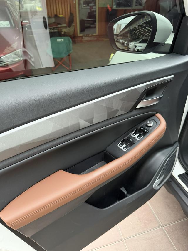 Geely Emgrand X6 2021, фото 16