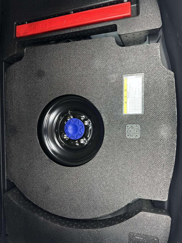 Toyota Yaris 2022, фото 17